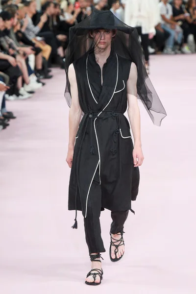 Look 6
